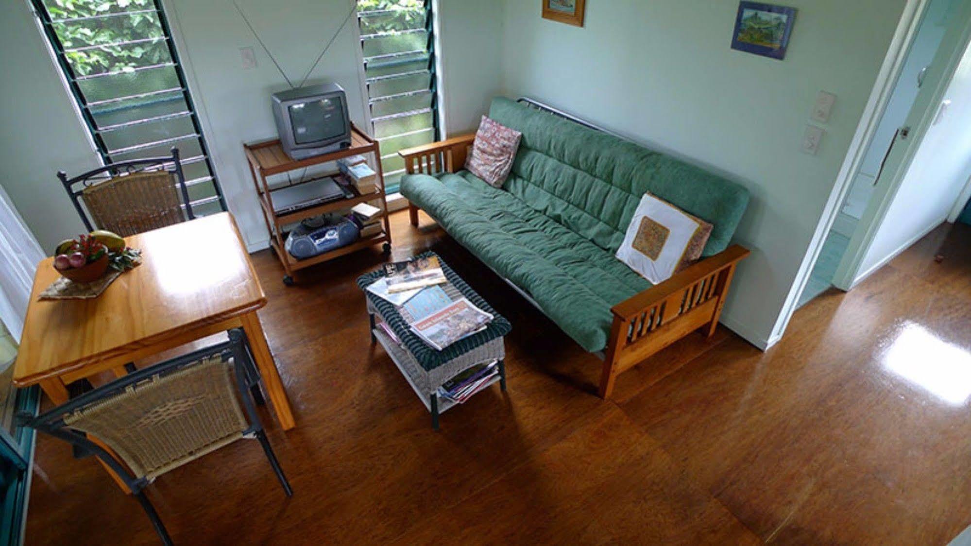 Aroa Kainga Bungalows And Apartment 拉罗汤加 外观 照片