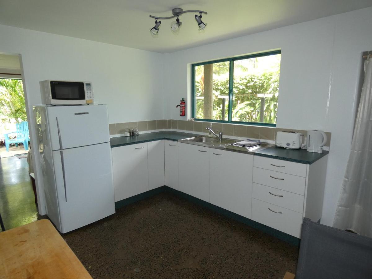 Aroa Kainga Bungalows And Apartment 拉罗汤加 外观 照片